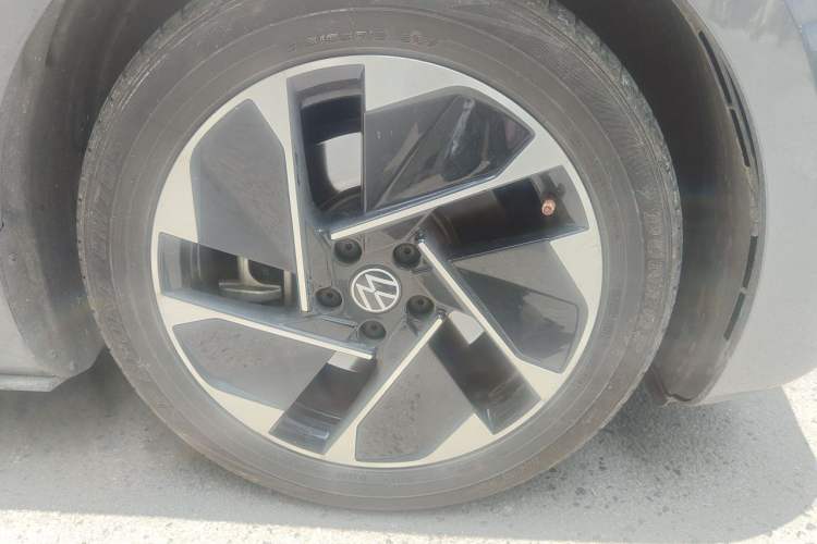 Used Volkswagen ID.3 2022 Active Pure Intelligent Enjoyment Edition Right Front Wheel Hub