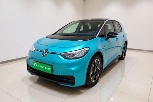 Ojetý Volkswagen ID.3 2022 Active Pure Intelligent Enjoyment Edition