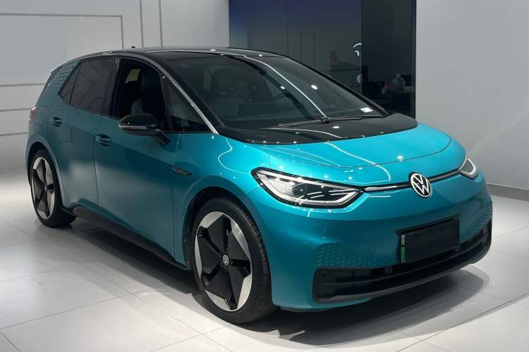 Used Volkswagen ID.3 2022 Pro Smart Edition Exterior 2
