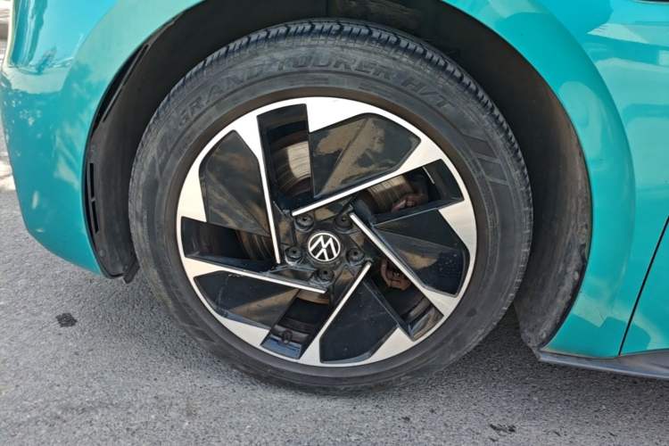 Used Volkswagen ID.3 2022 Active Pure Intelligent Enjoyment Edition Exterior 4