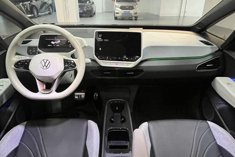 Used Volkswagen ID.3 2022 Pro Smart Edition Interior 1