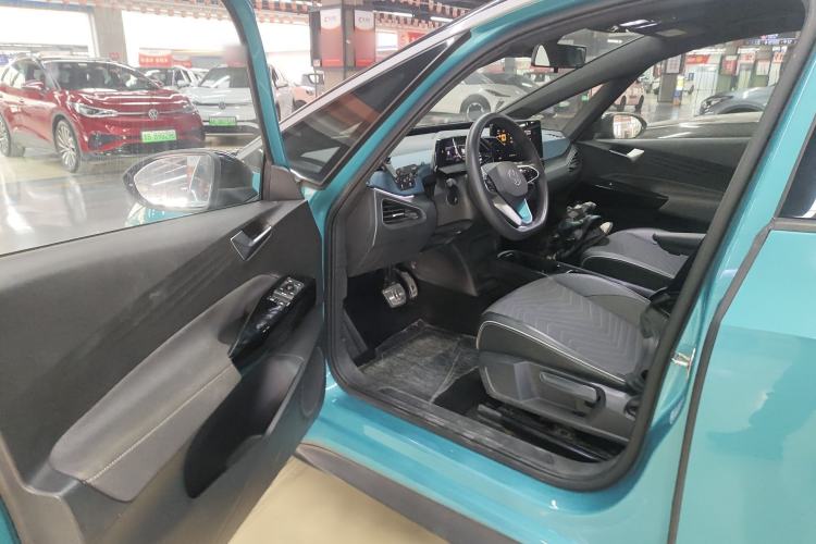 Used Volkswagen ID.3 2022 Active Pure Intelligent Enjoyment Edition Interior 3