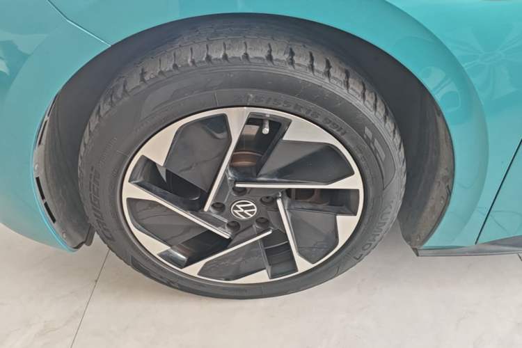 Used Volkswagen ID.3 2022 Active Pure Intelligent Enjoyment Edition Left Front Wheel Hub