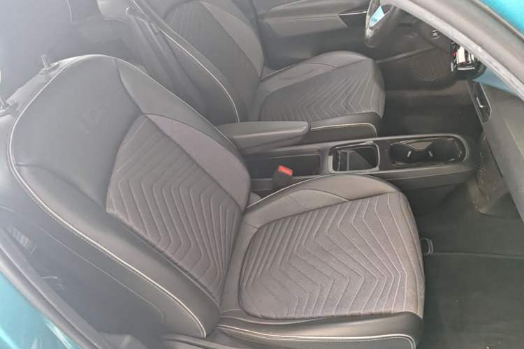 Used Volkswagen ID.3 2022 Active Pure Intelligent Enjoyment Edition Right Front Seat