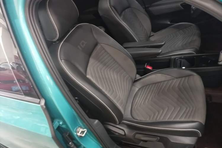 Used Volkswagen ID.3 2022 Active Pure Intelligent Enjoyment Edition Right Front Seat