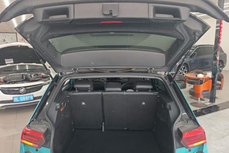 Used Volkswagen ID.3 2022 Pure Edition Trunk