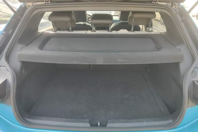 Used Volkswagen ID.3 2022 Active Pure Intelligent Enjoyment Edition Trunk