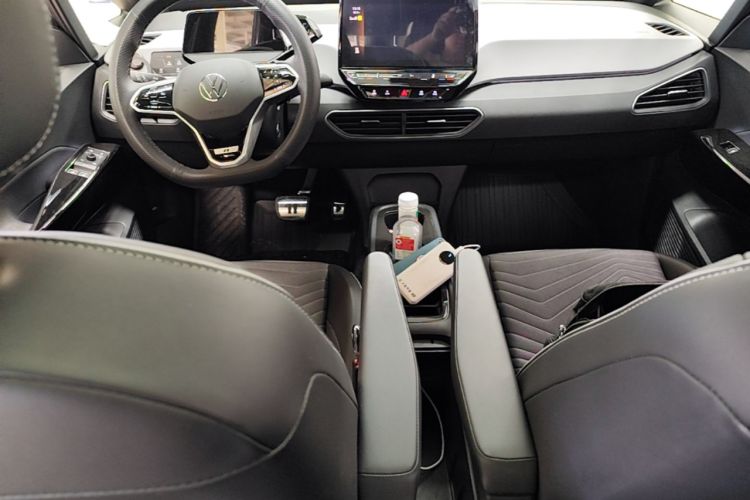 Used Volkswagen ID.3 2022 Active Pure Intelligent Enjoyment Edition Center Console