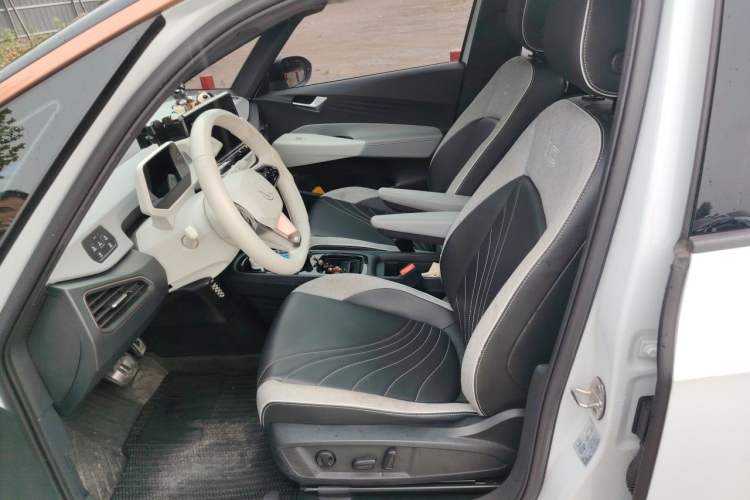 Used Volkswagen ID.3 2022 Pro Smart Edition Left Front Seat