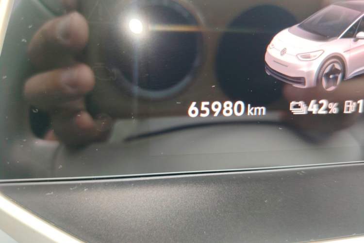 Used Volkswagen ID.3 2022 Pro Smart Edition Odometer Close Up