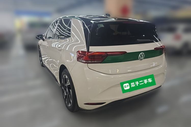 Used Volkswagen ID.3 2022 Active Pure Intelligent Enjoyment Edition Rear Left 45 Deg