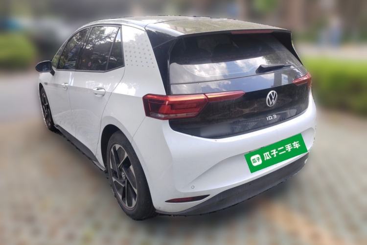 Used Volkswagen ID.3 2022 Active Pure Intelligent Enjoyment Edition Rear Left 45 Deg