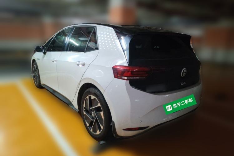 Used Volkswagen ID.3 2022 Active Pure Intelligent Enjoyment Edition Rear Left 45 Deg