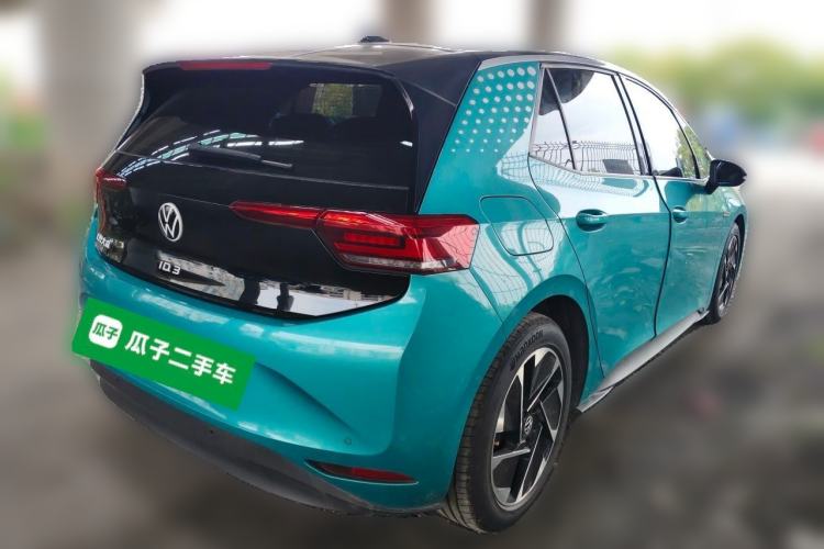 Used Volkswagen ID.3 2022 Pure Edition Rear Right 45 Deg