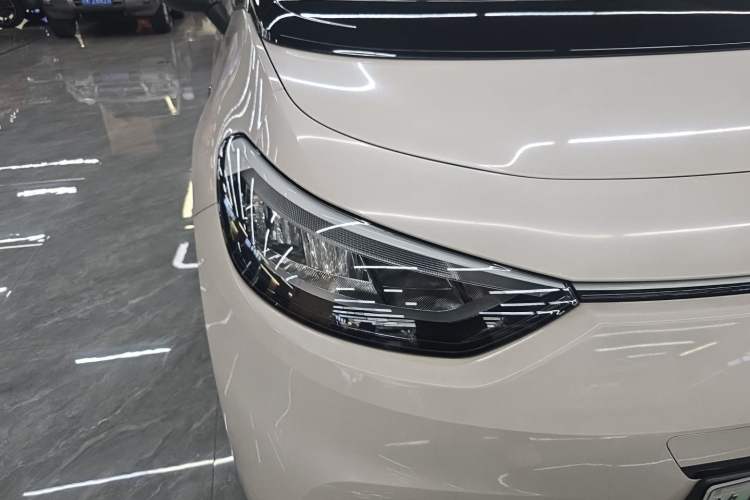 Used Volkswagen ID.3 2022 Active Pure Intelligent Enjoyment Edition Right Front Headlight