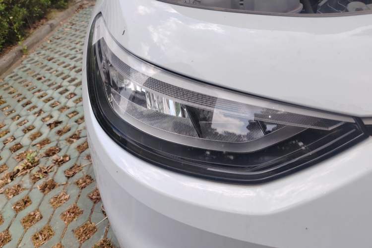 Used Volkswagen ID.3 2022 Active Pure Intelligent Enjoyment Edition Right Front Headlight