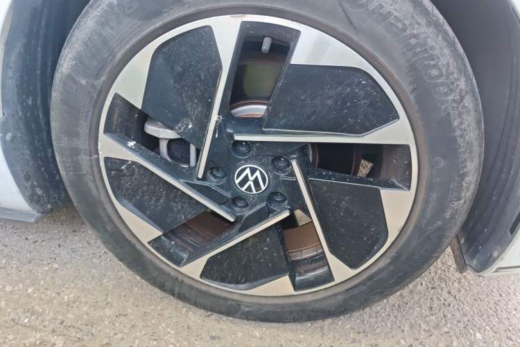 Used Volkswagen ID.3 2022 Active Pure Intelligent Enjoyment Edition Right Front Wheel Hub