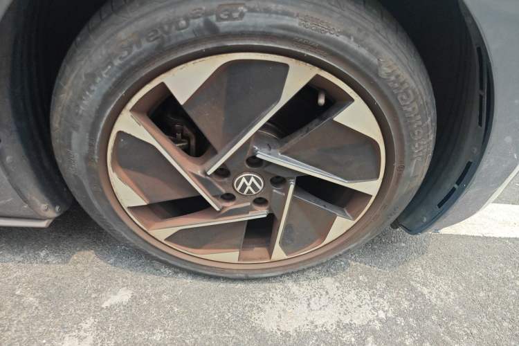Used Volkswagen ID.3 2022 Active Pure Intelligent Enjoyment Edition Right Front Wheel Hub