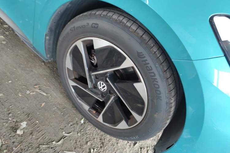Used Volkswagen ID.3 2022 Pure Edition Right Front Wheel Hub