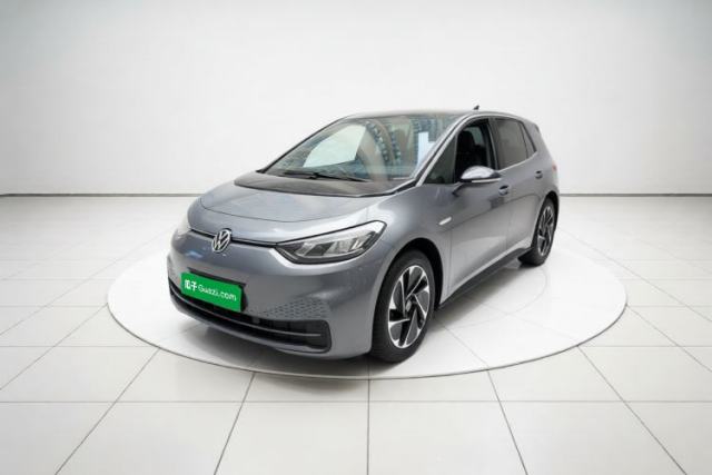 Ojetý Volkswagen ID.3 2022 Active Pure Intelligent Enjoyment Edition