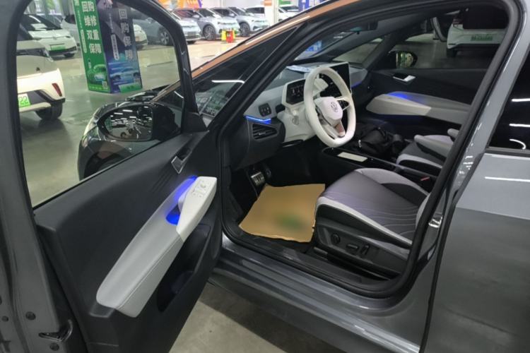 Used Volkswagen ID.3 2022 Pro Smart Edition Driver Seat