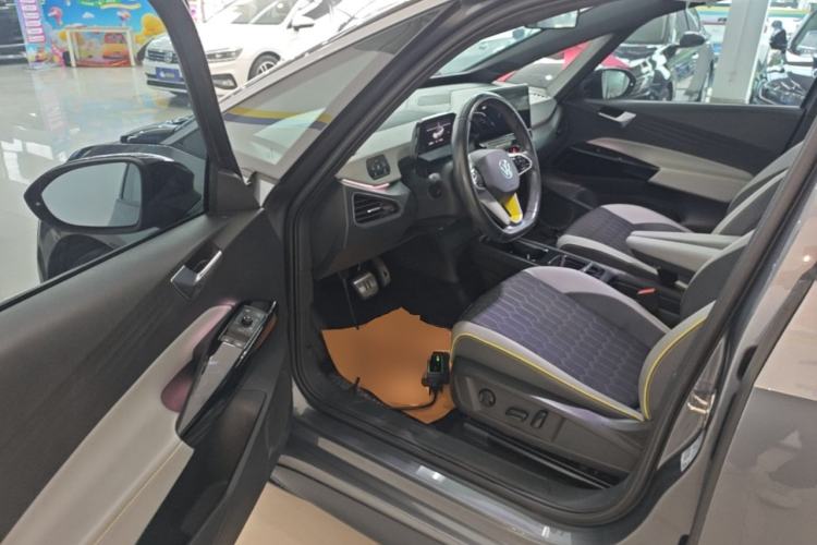 Used Volkswagen ID.3 2022 Pro Smart Edition Driver Seat