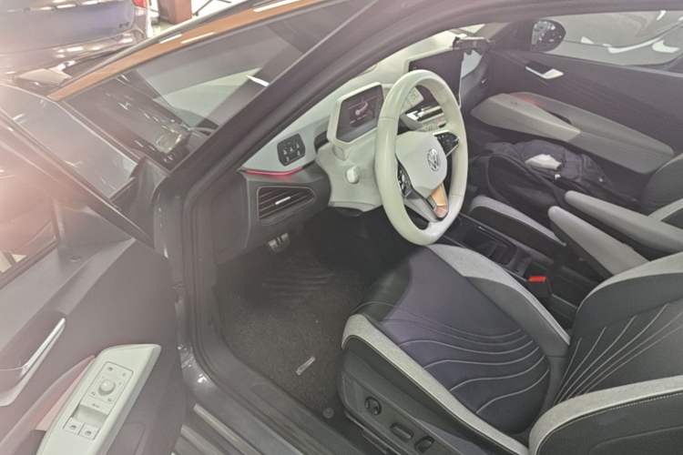 Used Volkswagen ID.3 2022 Pro Smart Edition Driver Seat