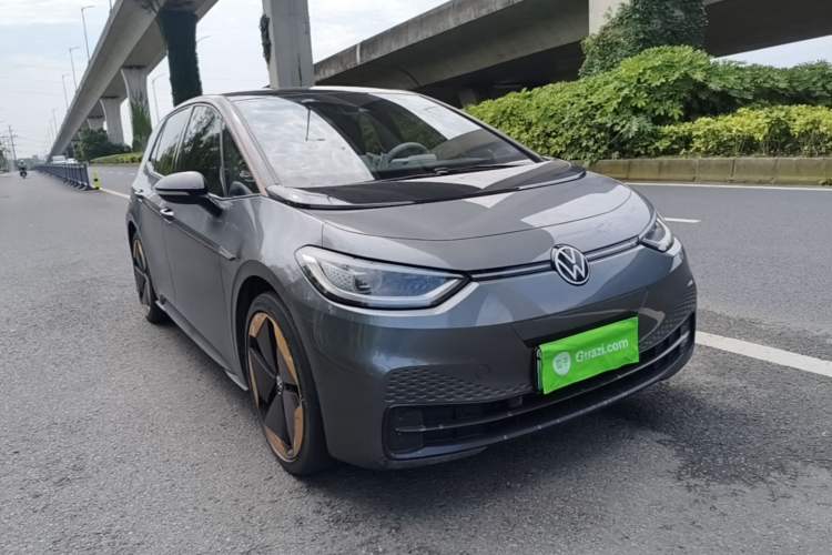 Used Volkswagen ID.3 2022 Pro Smart Edition Exterior 1