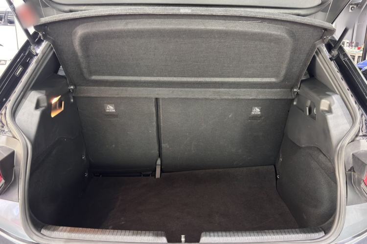Used Volkswagen ID.3 2022 Pure Edition Interior 12