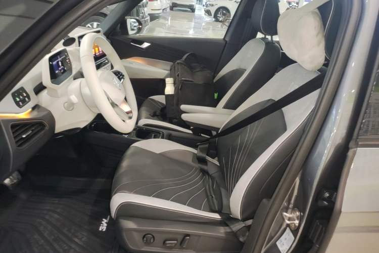 Used Volkswagen ID.3 2022 Pro Smart Edition Left Front Seat