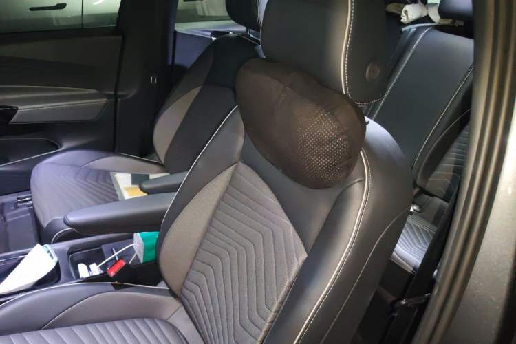 Used Volkswagen ID.3 2022 Active Pure Intelligent Enjoyment Edition Left Front Seat