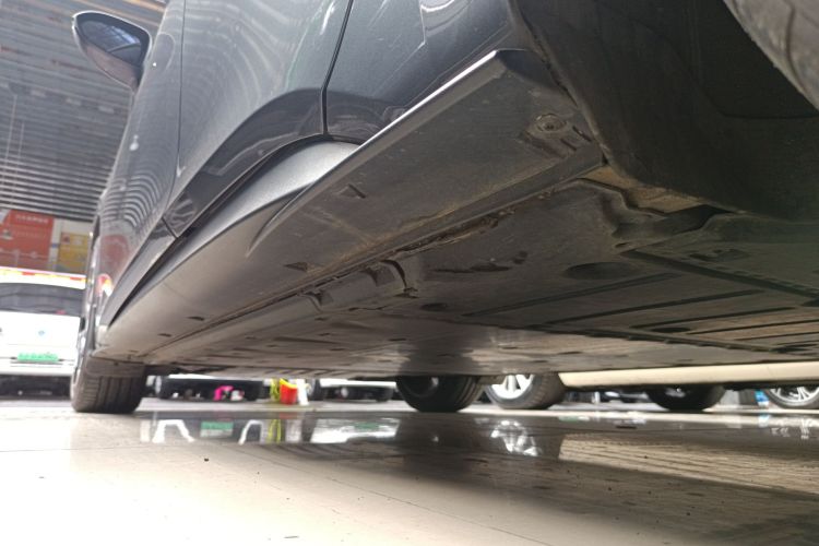 Used Volkswagen ID.3 2022 Pro Smart Edition Left Side Sill