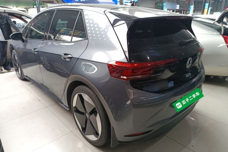 Used Volkswagen ID.3 2022 Pro Smart Edition Rear Left 45 Deg