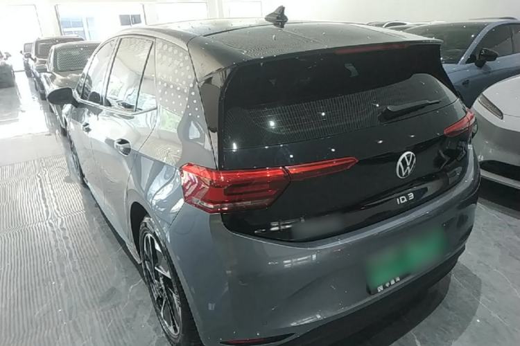 Used Volkswagen ID.3 2022 Pure Edition Rear Left 45 Deg