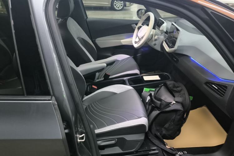 Used Volkswagen ID.3 2022 Pro Smart Edition Right Front Seat