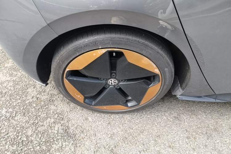 Used Volkswagen ID.3 2022 Pro Smart Edition Right Rear Wheel Hub