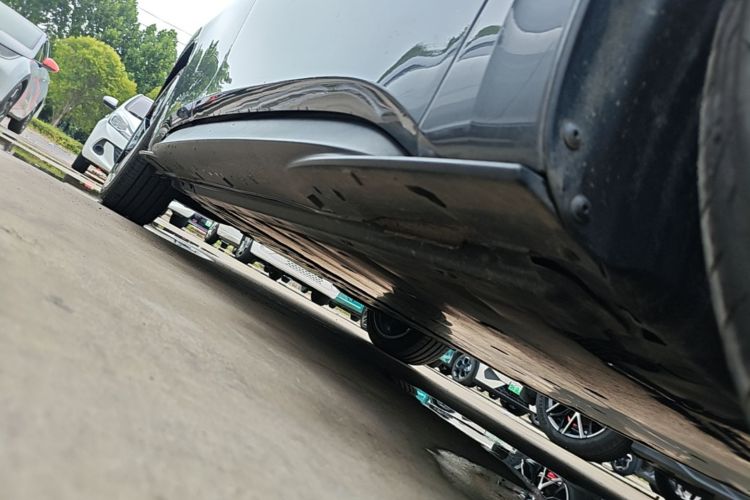 Used Volkswagen ID.3 2022 Pro Smart Edition Right Side Sill