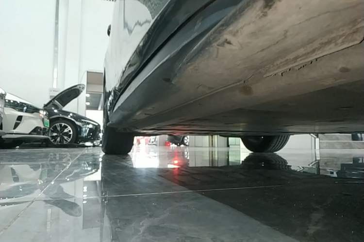 Used Volkswagen ID.3 2022 Pure Edition Right Side Sill