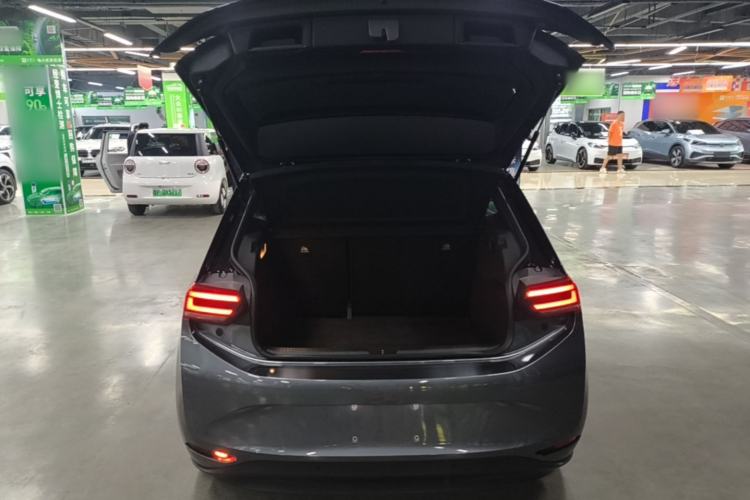 Used Volkswagen ID.3 2022 Pro Smart Edition Trunk