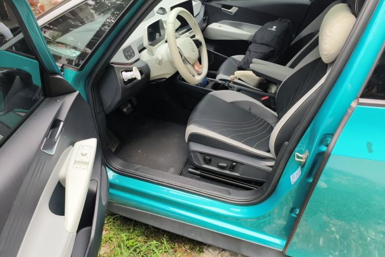 Used Volkswagen ID.3 2022 Pro Smart Edition Driver Seat