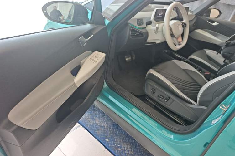 Used Volkswagen ID.3 2022 Pro Smart Edition Driver Seat
