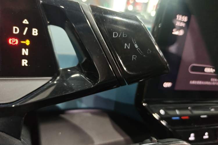 Used Volkswagen ID.3 2022 Active Pure Intelligent Enjoyment Edition Gear Lever
