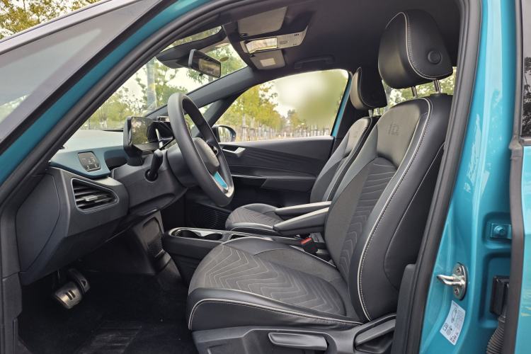 Used Volkswagen ID.3 2022 Active Pure Intelligent Enjoyment Edition Interior 1