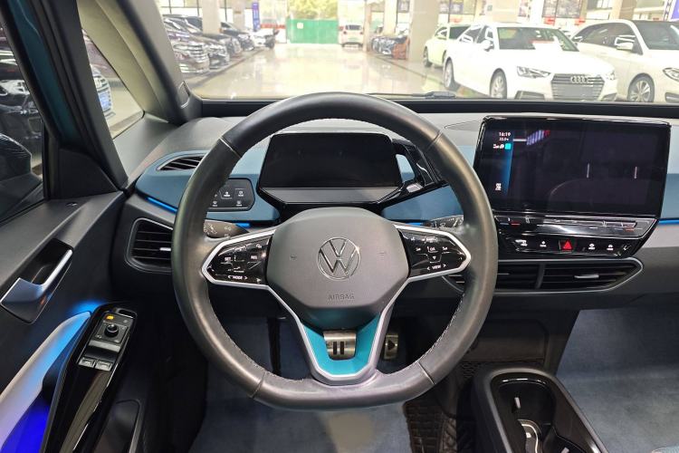 Used Volkswagen ID.3 2022 Pro Smart Edition Interior 1