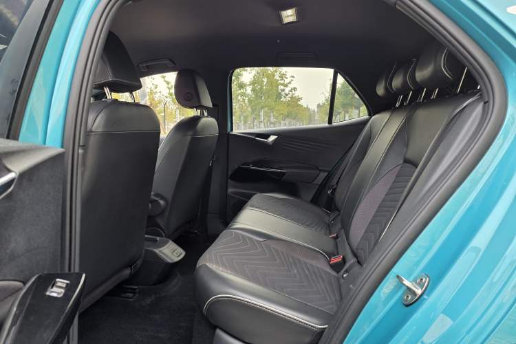 Used Volkswagen ID.3 2022 Active Pure Intelligent Enjoyment Edition Interior 2