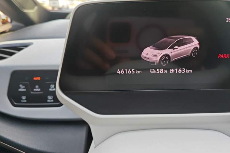 Used Volkswagen ID.3 2022 Pro Smart Edition Odometer Close Up