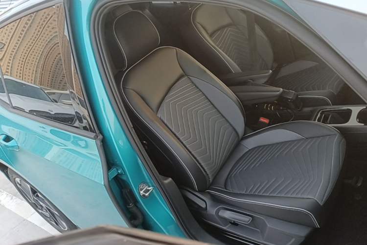 Used Volkswagen ID.3 2022 Pure Edition Right Front Seat