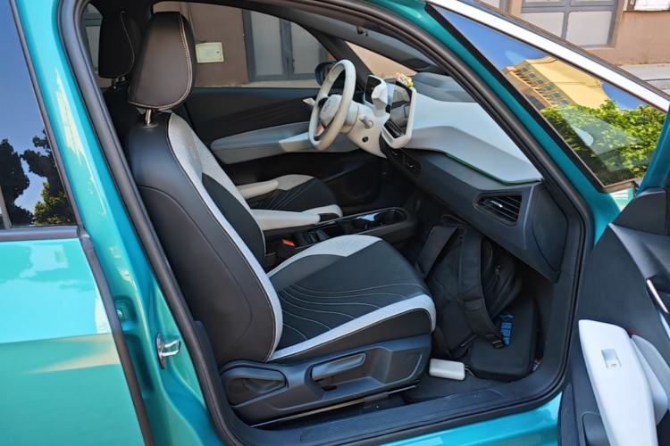 Used Volkswagen ID.3 2022 Pro Smart Edition Right Front Seat