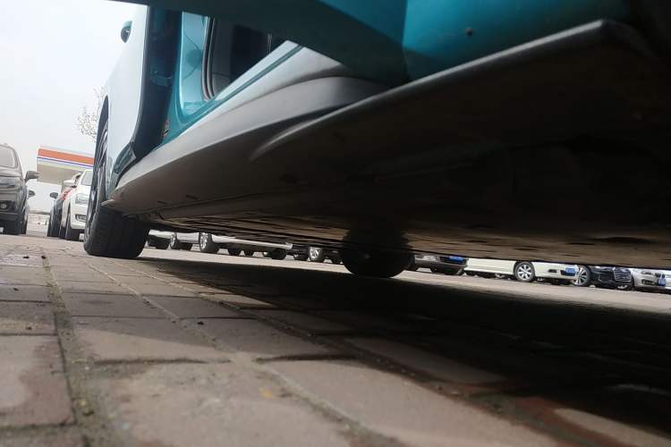 Used Volkswagen ID.3 2022 Active Pure Intelligent Enjoyment Edition Right Side Sill