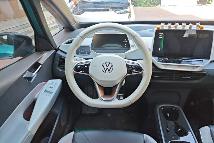 Used Volkswagen ID.3 2022 Pro Smart Edition Steering Wheel